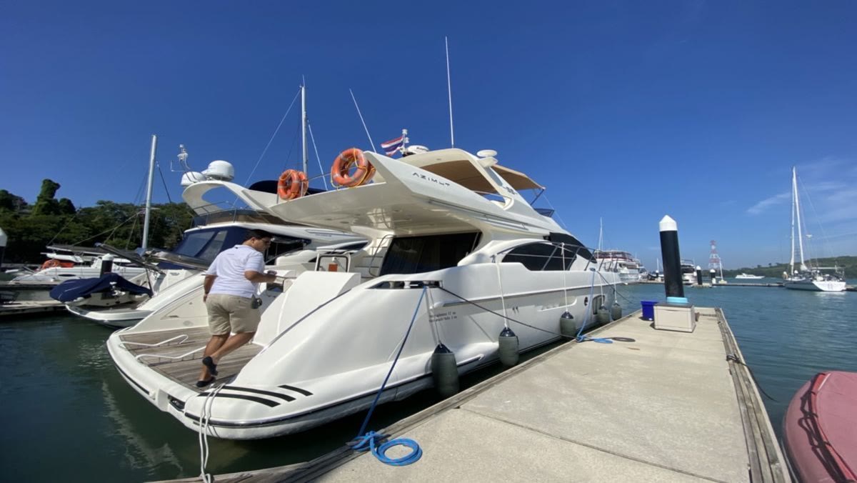 Моторная яхта Azimut 55 — фото 3 из 8